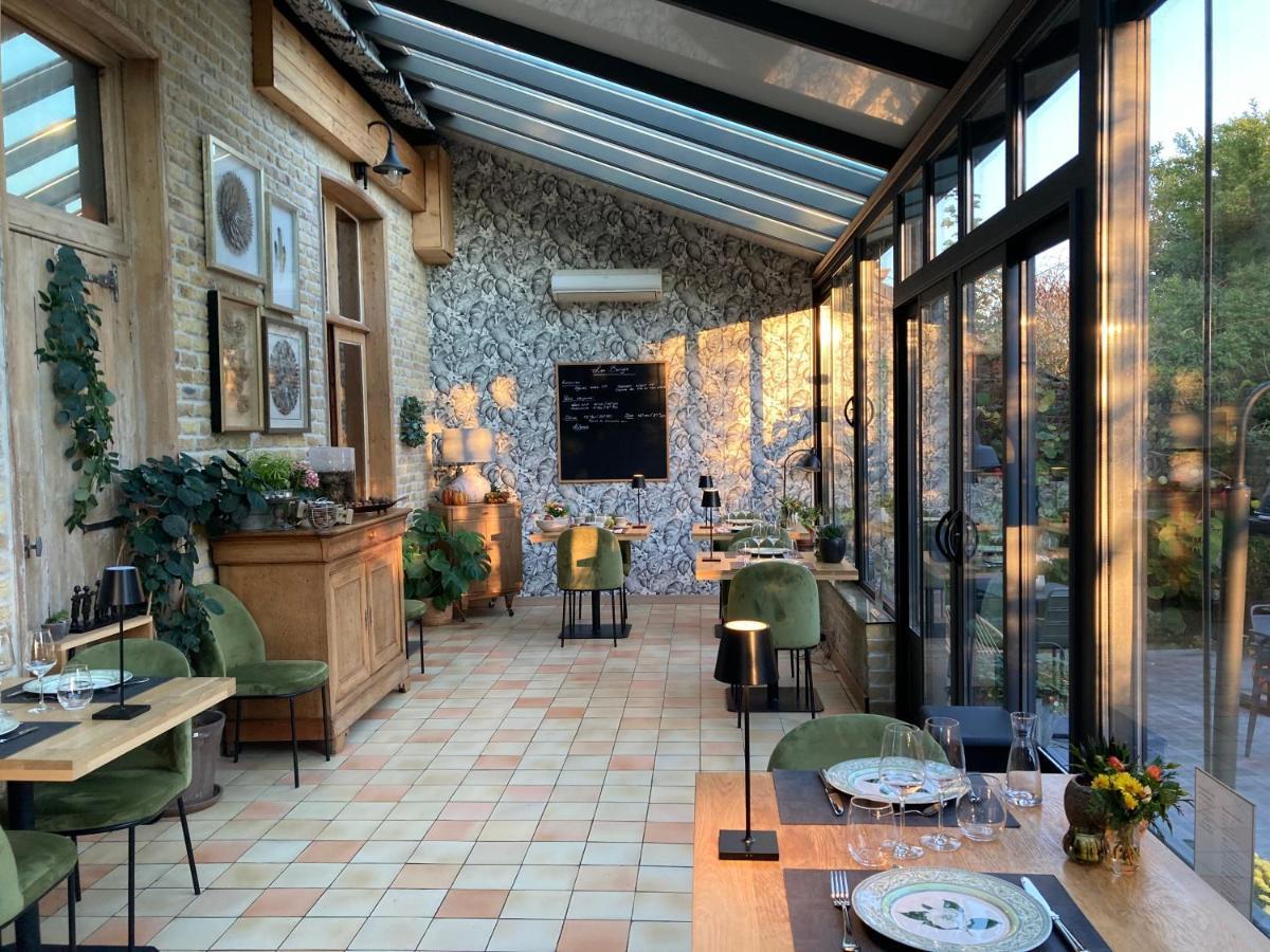 Les Berges Hotel Bourbourg Exterior photo